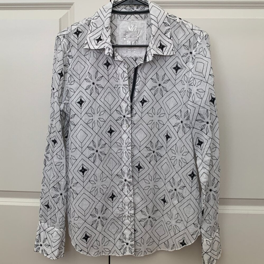 CINO  Black & White Embroidered shirt